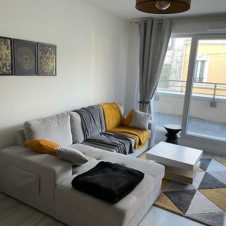 Appartement 24H Du Mans Ле-Ман Екстер'єр фото